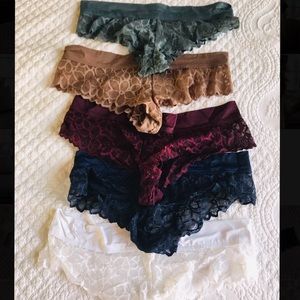 PINK underwear bundle (size large)